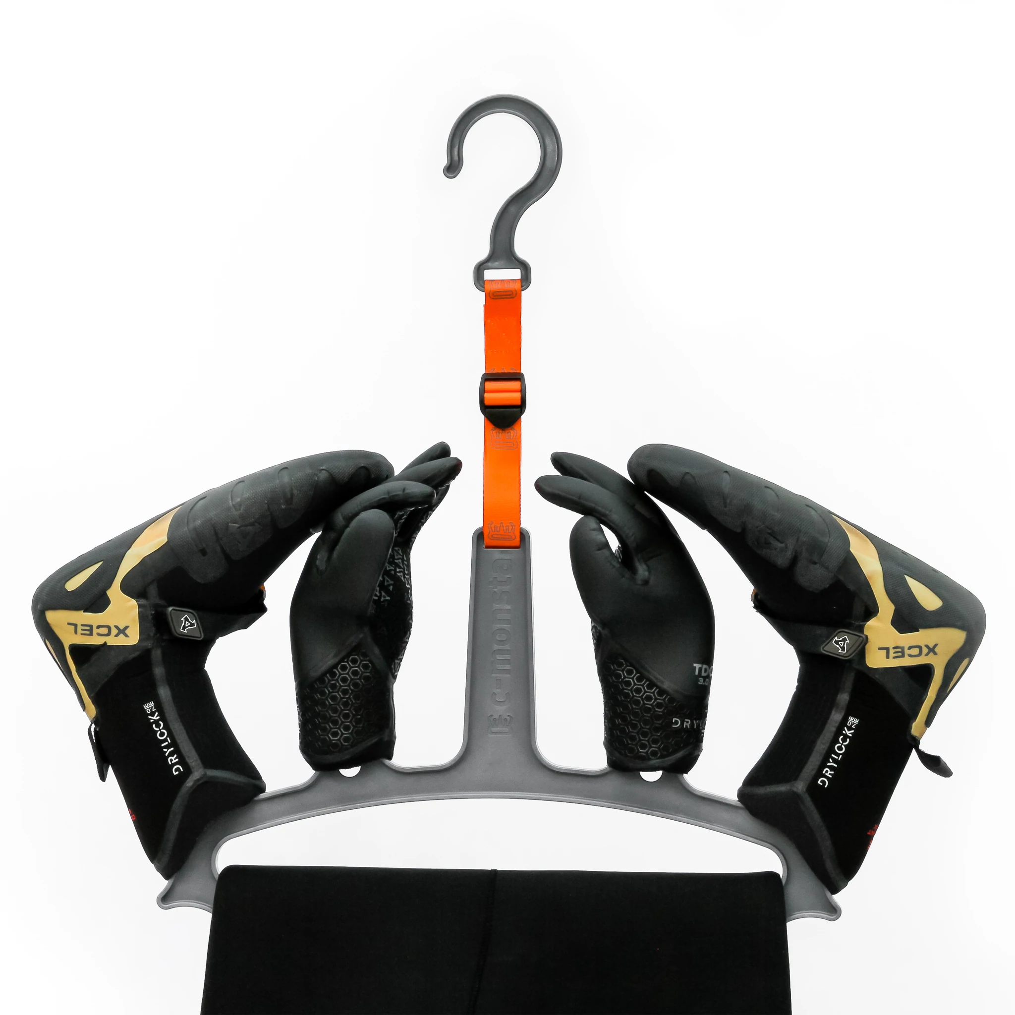 C-Monsta V2 Wetsuit & Accessories Hanger - Image 12